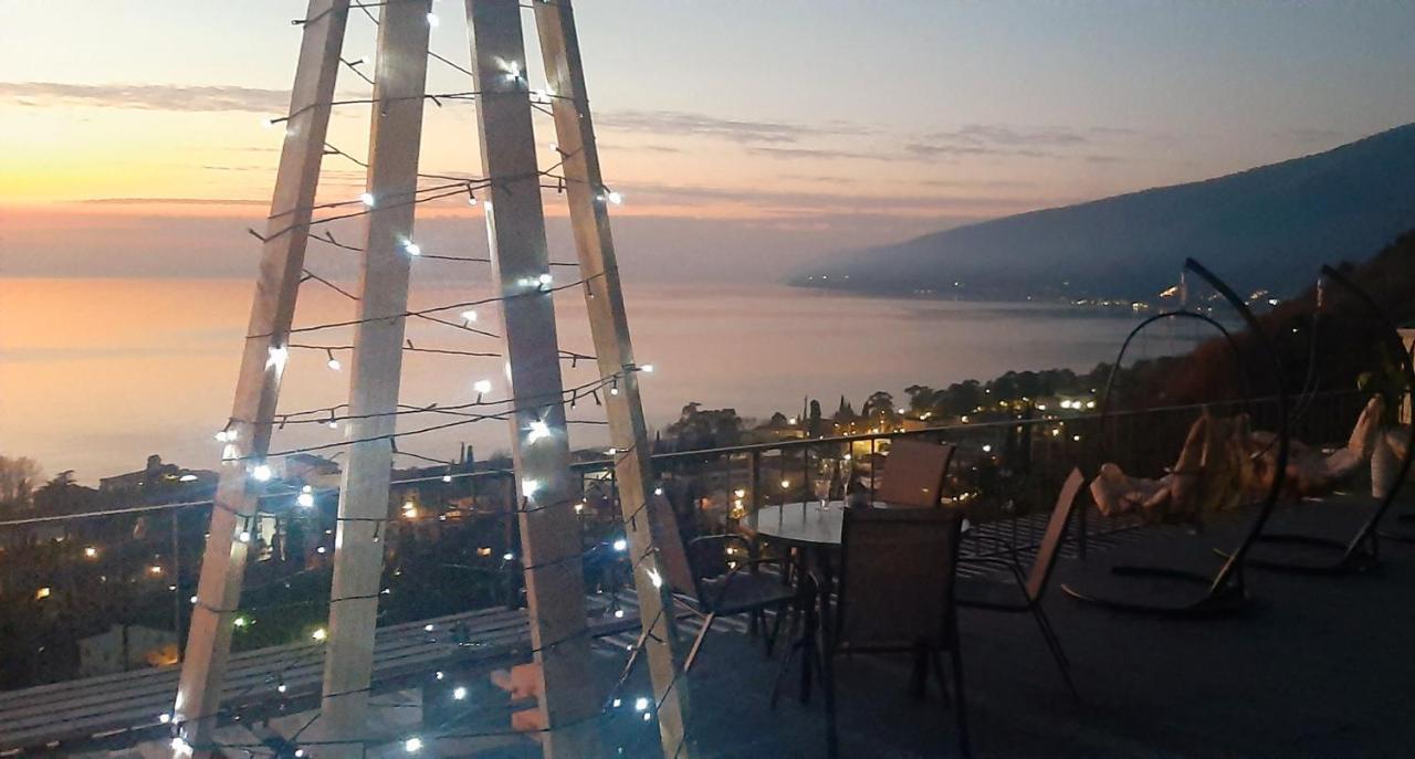 Vysota Hotell Gagra Exteriör bild